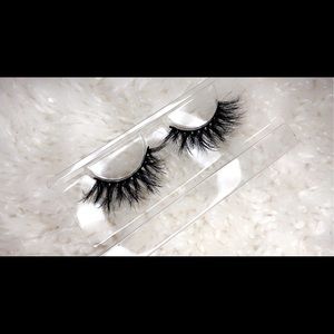 Mink fluffy lashes 18mm 🥰